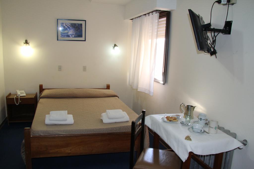 Hotel Touring Club Trelew Exteriér fotografie