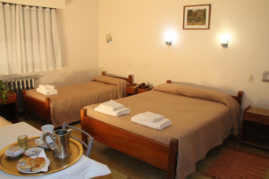 Hotel Touring Club Trelew Exteriér fotografie
