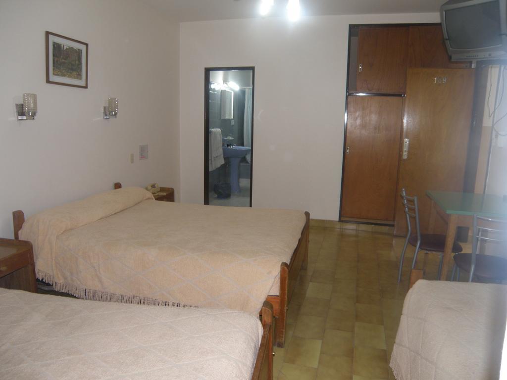 Hotel Touring Club Trelew Exteriér fotografie