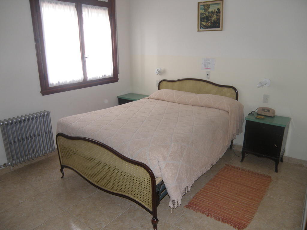 Hotel Touring Club Trelew Pokoj fotografie